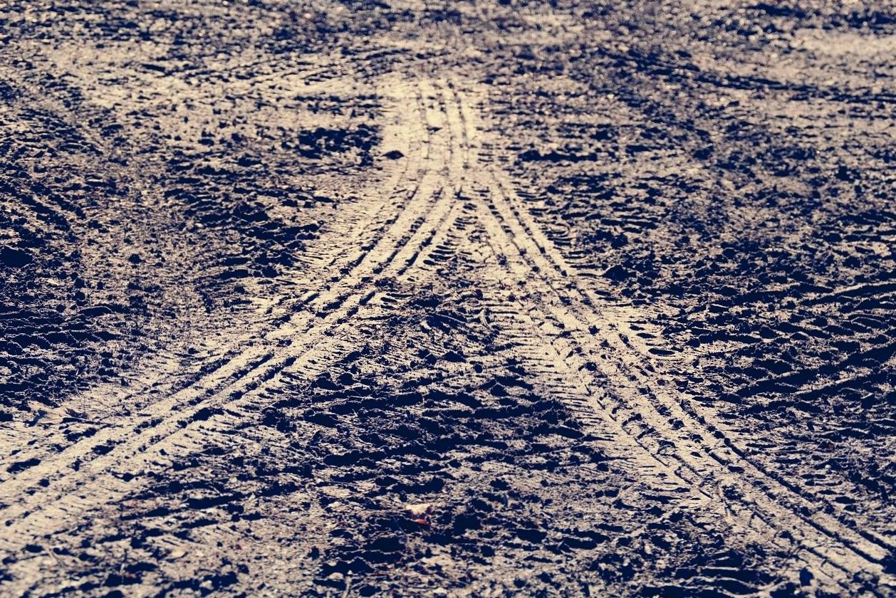 Overhead shot of a mobile van filling a truck tyre with nitrogen